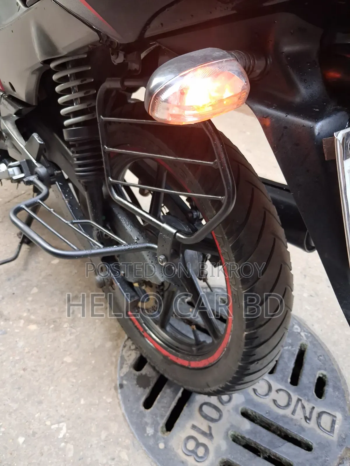 টিভিএস স্ট্রাইকার ১২৫ ২০১৮ ব্ল্যাক