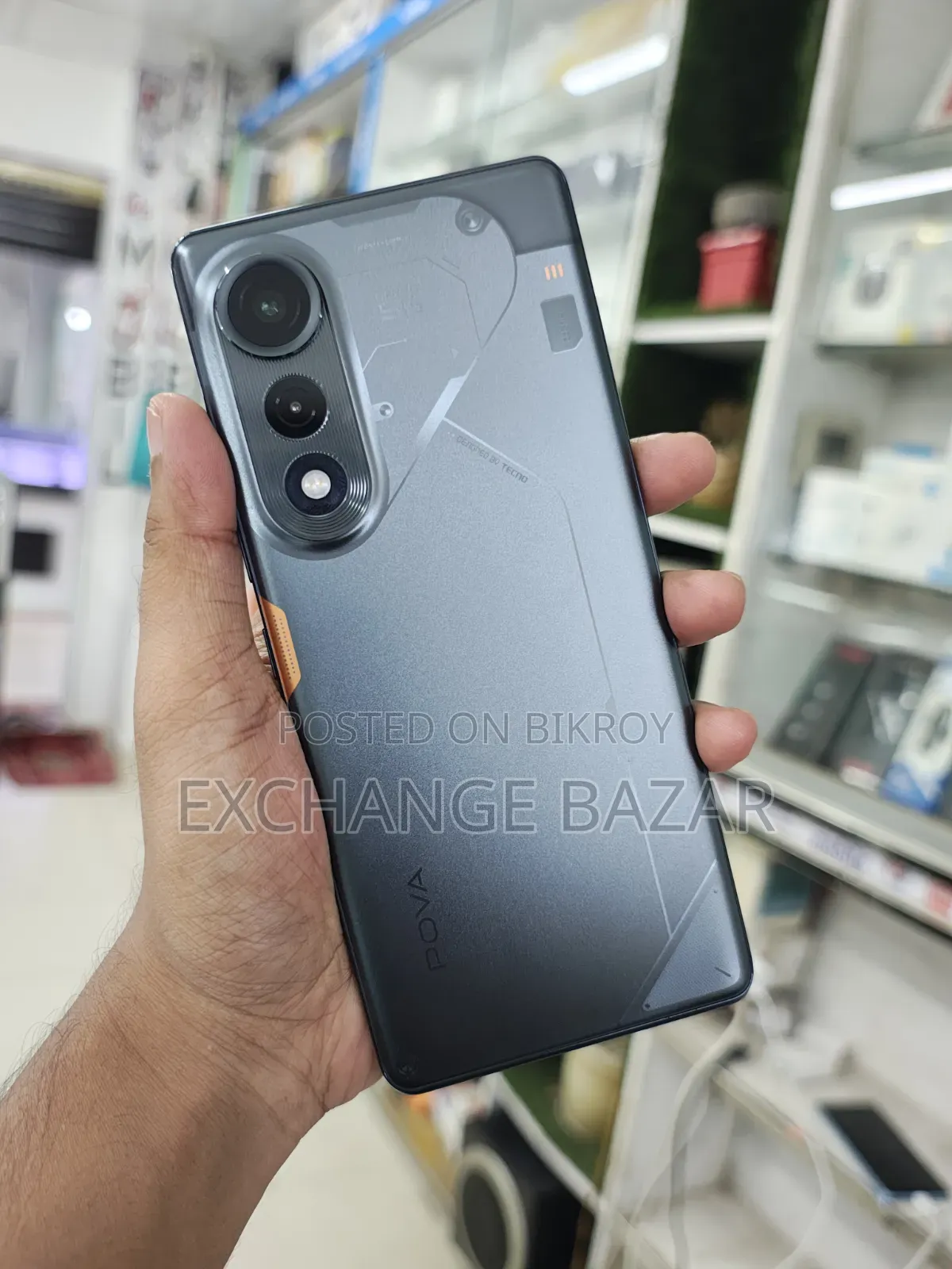 Tecno Pova Curve 256 GB Graphite