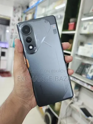 Tecno Pova Curve 256 GB Graphite