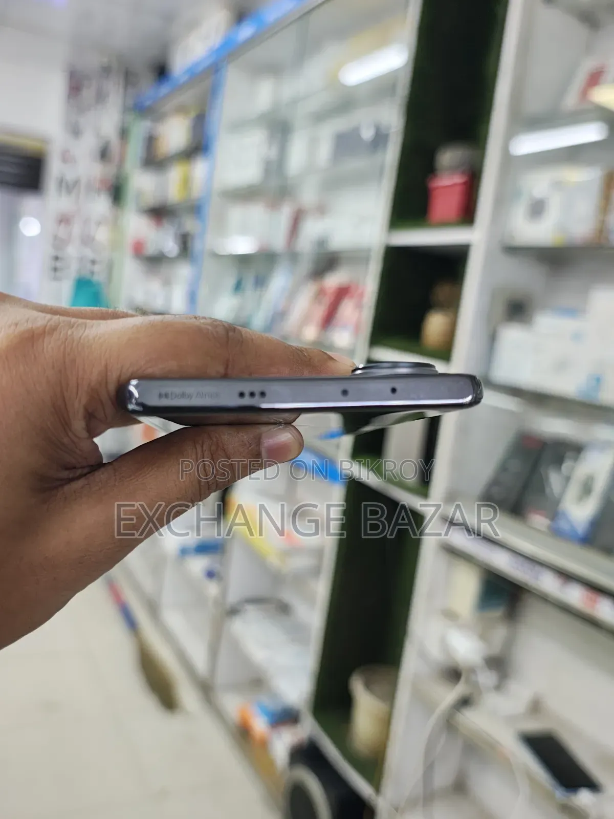 Tecno Pova Curve 256 GB Graphite