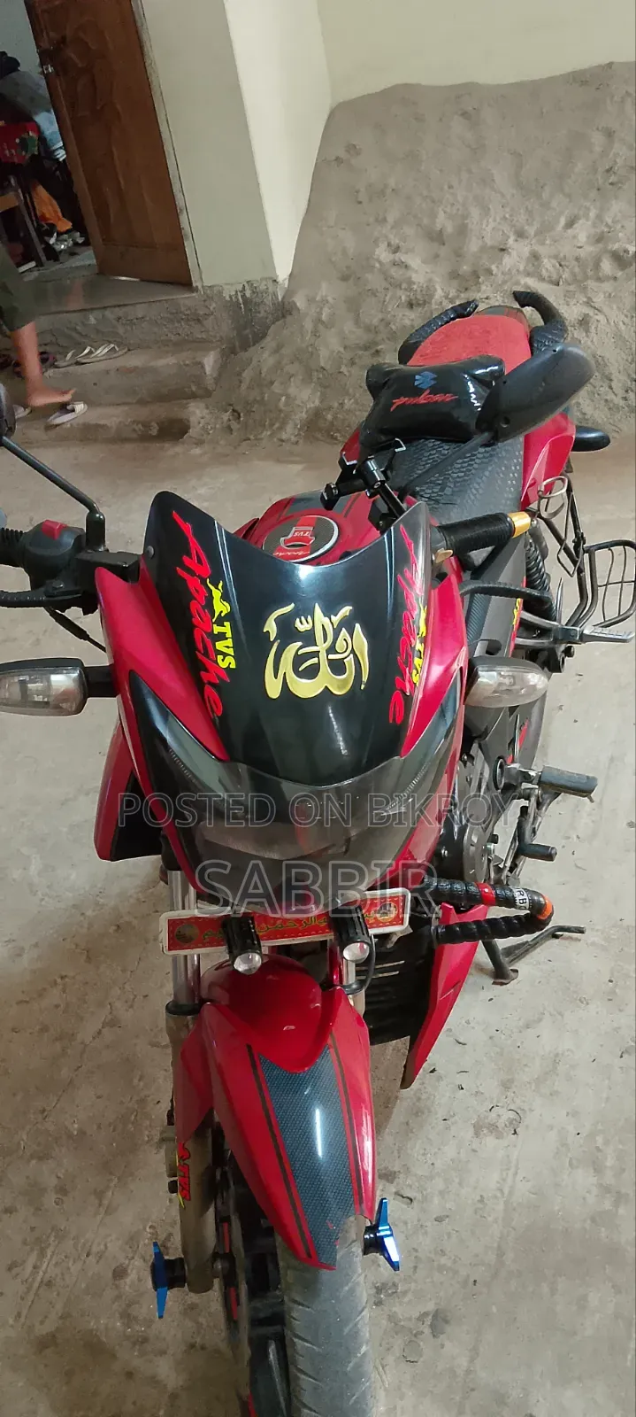 TVS Apache RTR 160 2V 2016 Red