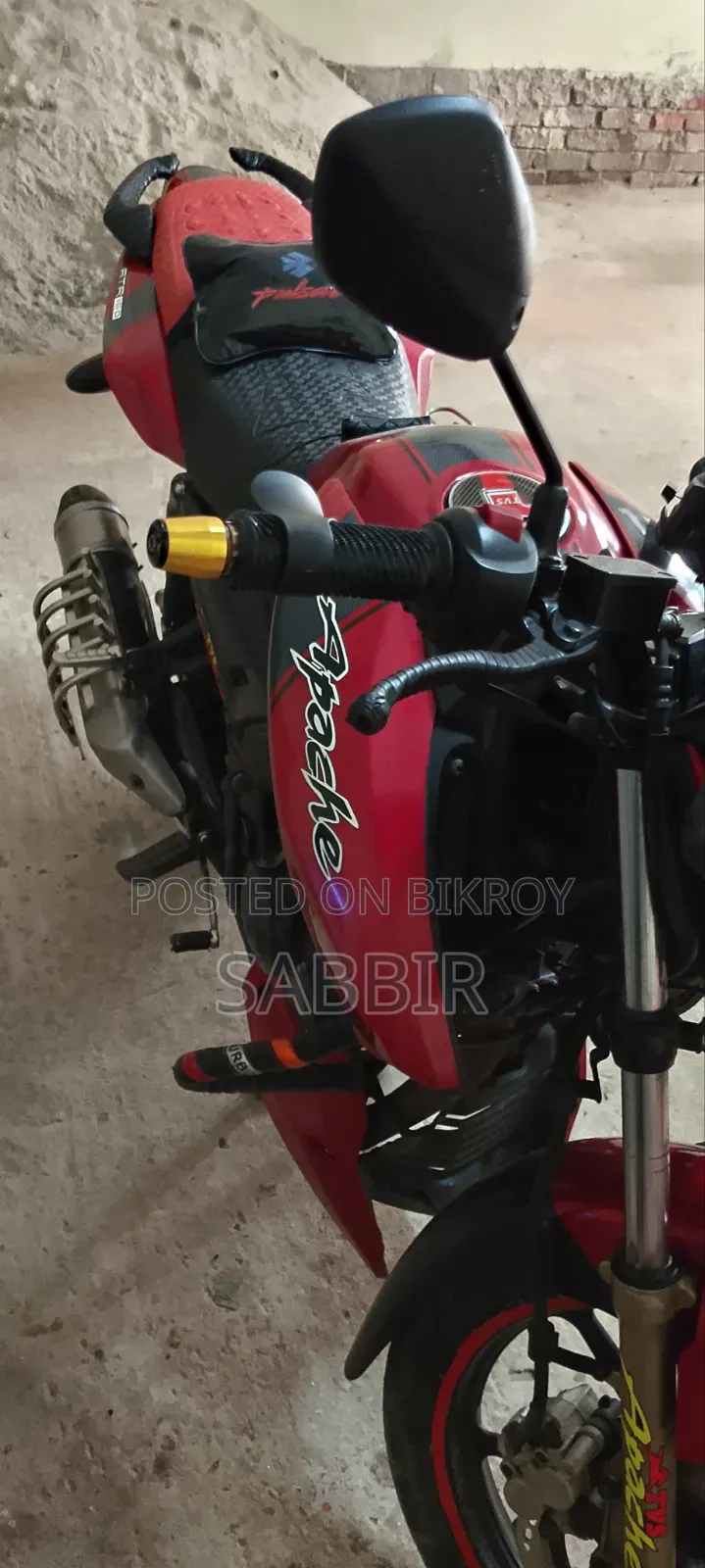 TVS Apache RTR 160 2V 2016 Red