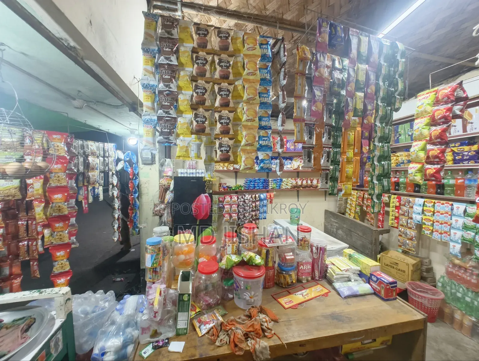 দোকান বিক্রি করা হবে মালামাল সহ।
