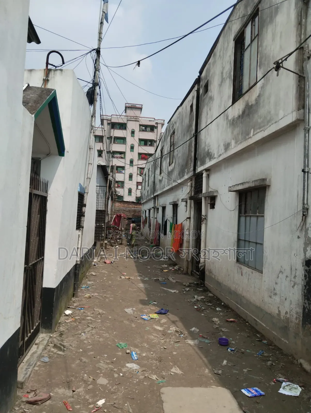 ২০বিডিআরএম হাউজ উত্তরা ফর সেল