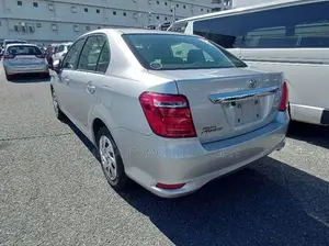 Toyota Axio 2021 Silver