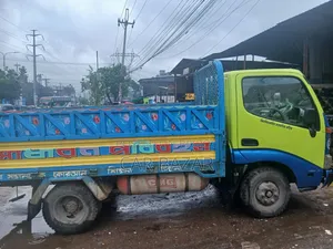 Toyota Dyna Pickup 2016