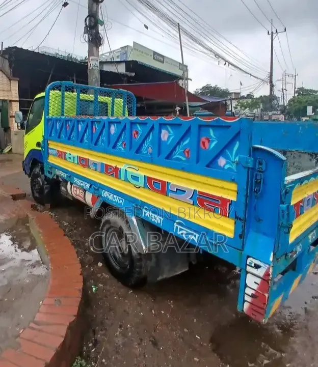 Toyota Dyna Pickup 2016