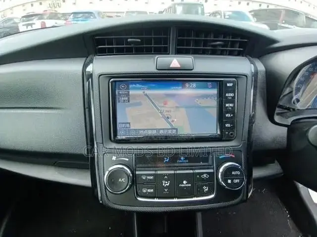 Toyota Axio 2021 White