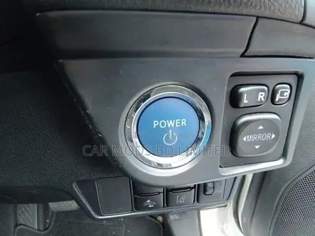 Toyota Axio 2021 White