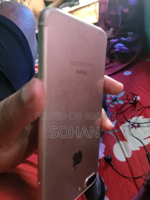 অ্যাপল আইফোন ৭ প্লাস ১২৮ জিবি রোজ গোল্ড