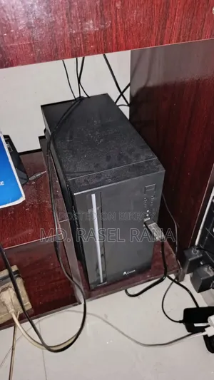 Desktop Computer Gigabyte 8GB Intel Core i5 HDD+SSD 500GB
