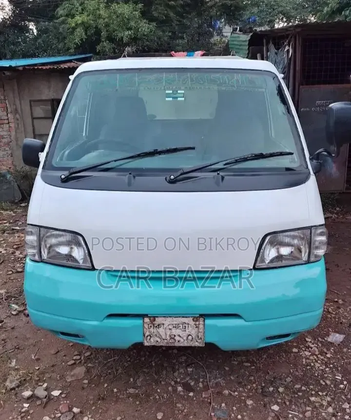 নিসান ডেলিভারি ভ্যান ২০০৮