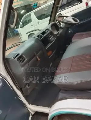 নিসান ডেলিভারি ভ্যান ২০০৮
