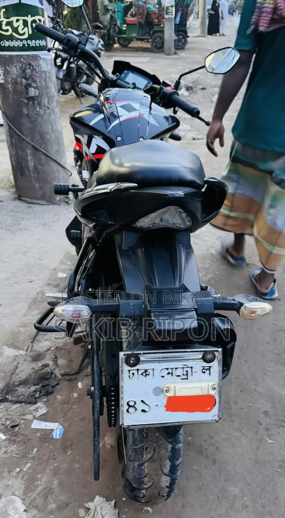 সুজুকি জিক্সার ২০১৮ ব্ল্যাক