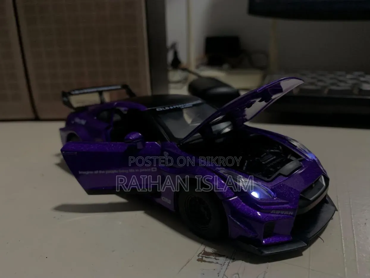 Nissan GTR35 LBWK Edition 1:32 Scale