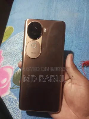 Vivo V40e 128 GB Gold