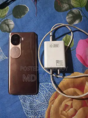Vivo V40e 128 GB Gold