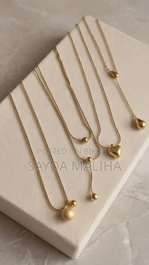 Minimal Gold-Tone Layered Necklace Collection | Elegant Stylish