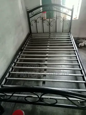 Steel Bed + Mattress 8/4 Feet