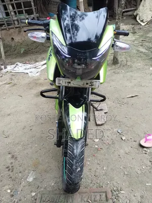 টিভিএস অ্যাপাচি আরটিআর ১৬০ ২ভি ২০১৭ সবুজ