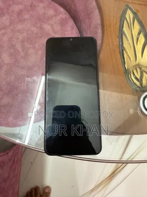 Vivo Y21 64 GB Black