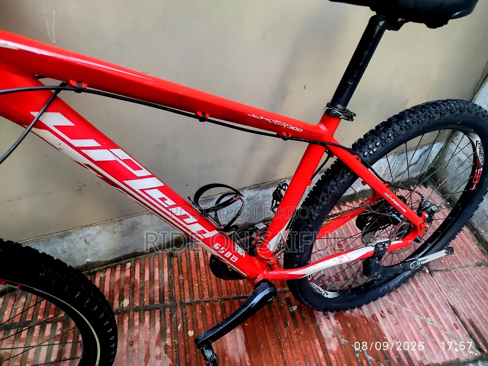 Upland Leader 300 27.5" Bicycle Sale