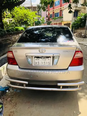 টয়োটা করোল্লা ২০০৯ রৌপ্য
