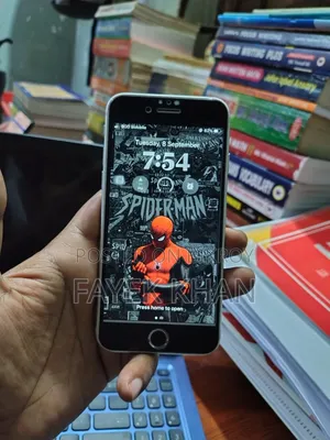 অ্যাপল আইফোন ৮ ৬৪ জিবি সাদা