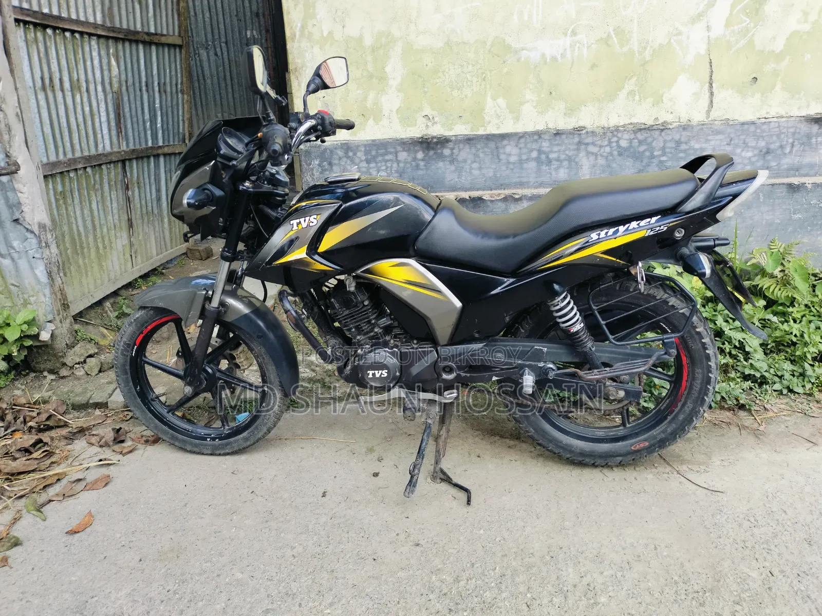 টিভিএস স্ট্রাইকার ১২৫ ২০২২ কালো