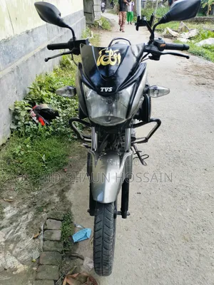 টিভিএস স্ট্রাইকার ১২৫ ২০২২ কালো
