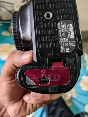 Nikon D5200 With 2 Lenses