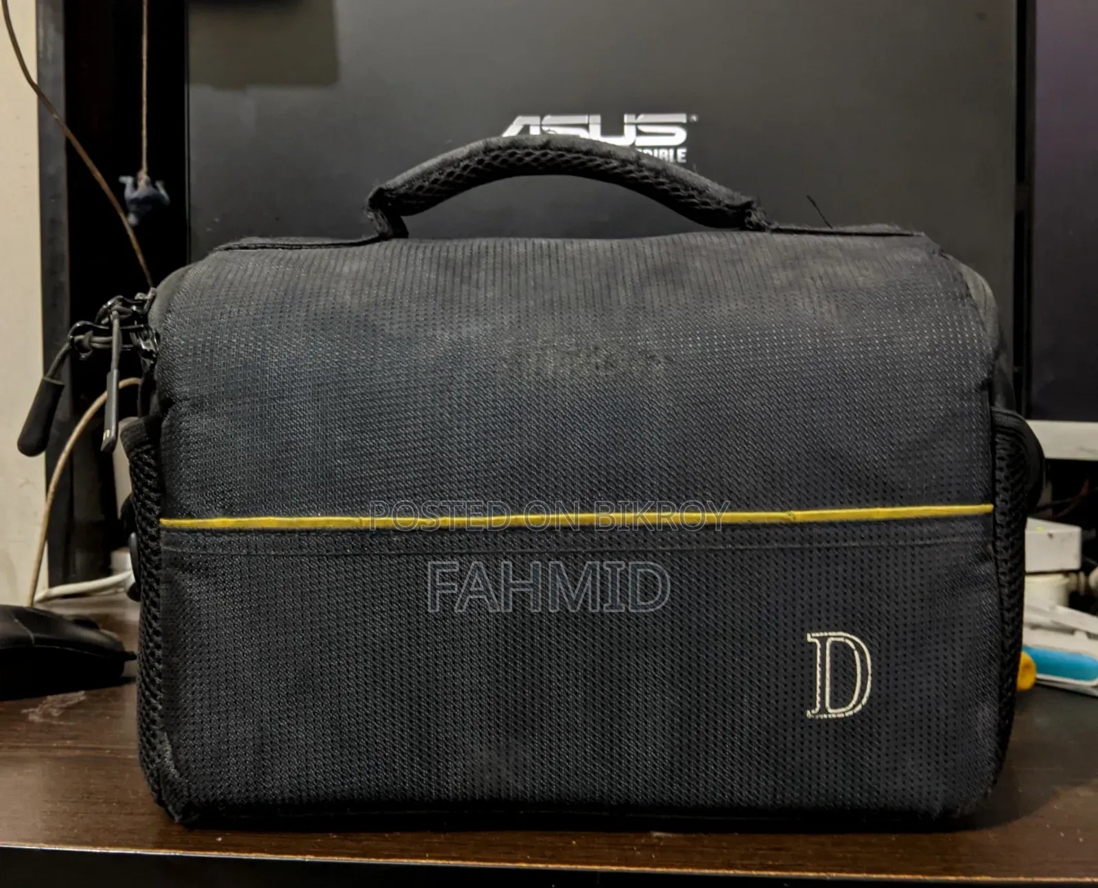 Nikon D5200 With 2 Lenses
