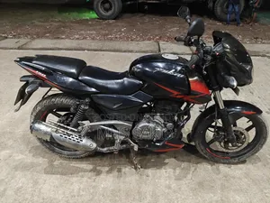 বাজাজ পালসার ১৫০ ২০১৯ রেড