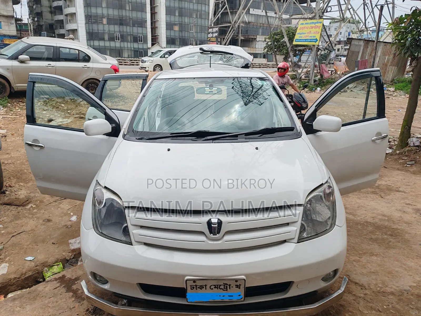 Toyota IST 2004 White