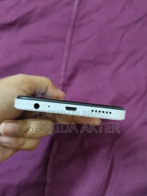 Infinix Smart 7 64 GB White