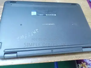 Laptop Dell Latitude 3190 2-in-1 8GB Intel Pentium SSD 128GB