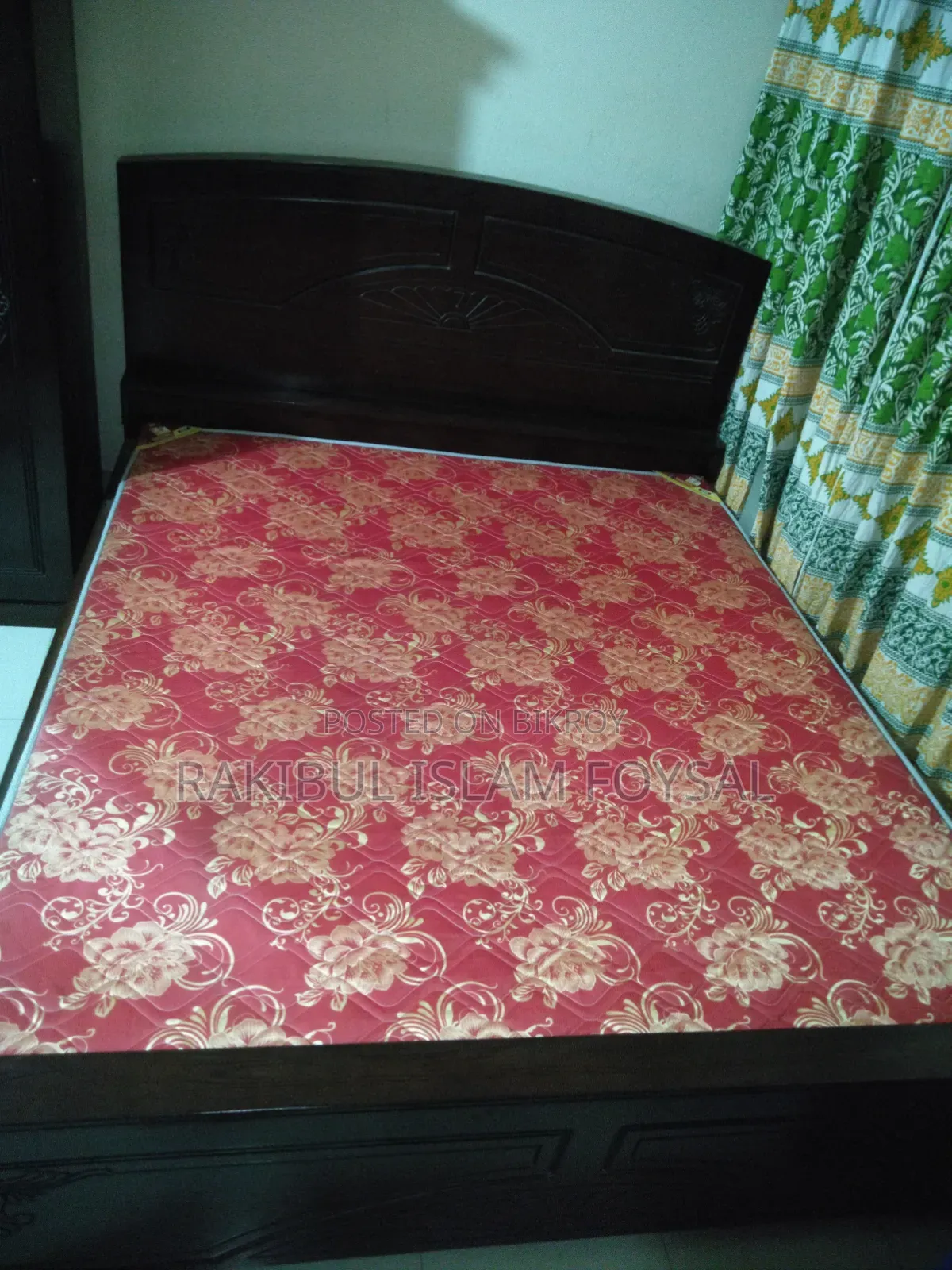 Malaysian Oak Wood Bed, King Size With Mattress