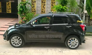 টয়োটা রাশ ২০০৭ কালো