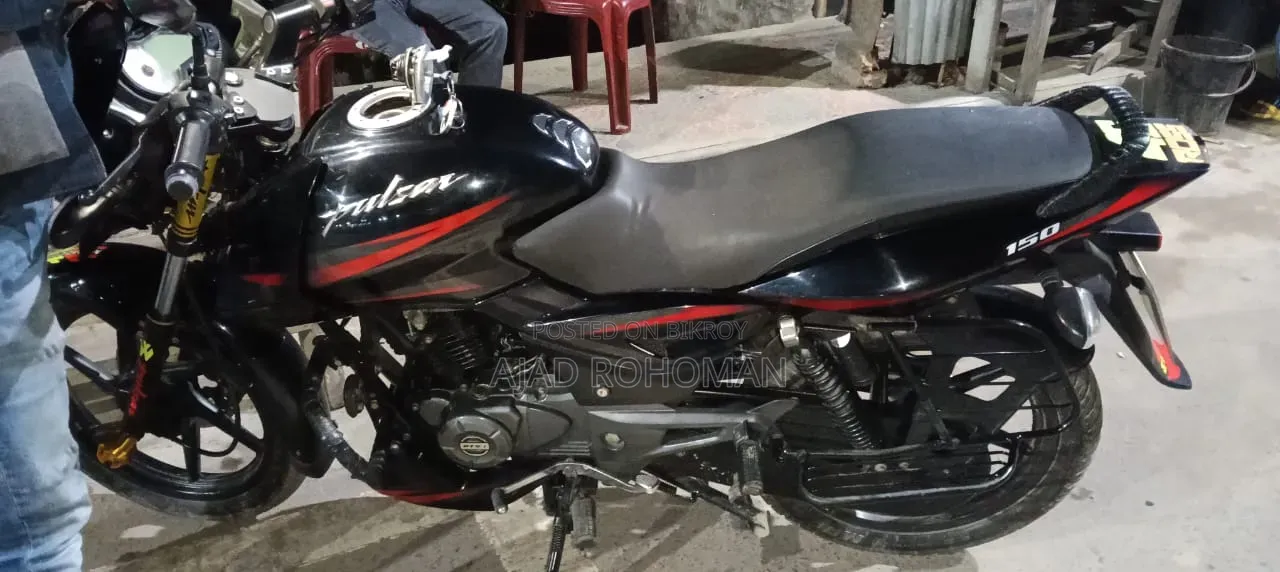 Bajaj Avenger 150 Street 2019 Black