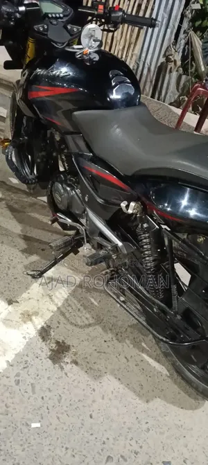 Bajaj Avenger 150 Street 2019 Black