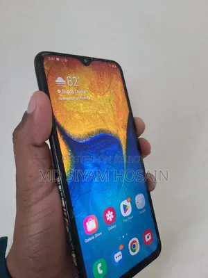 স্যামসাং গ্যালাক্সি এ২০ ৩২ জিবি কালো