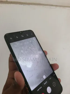 Samsung Galaxy A20 32 GB Black