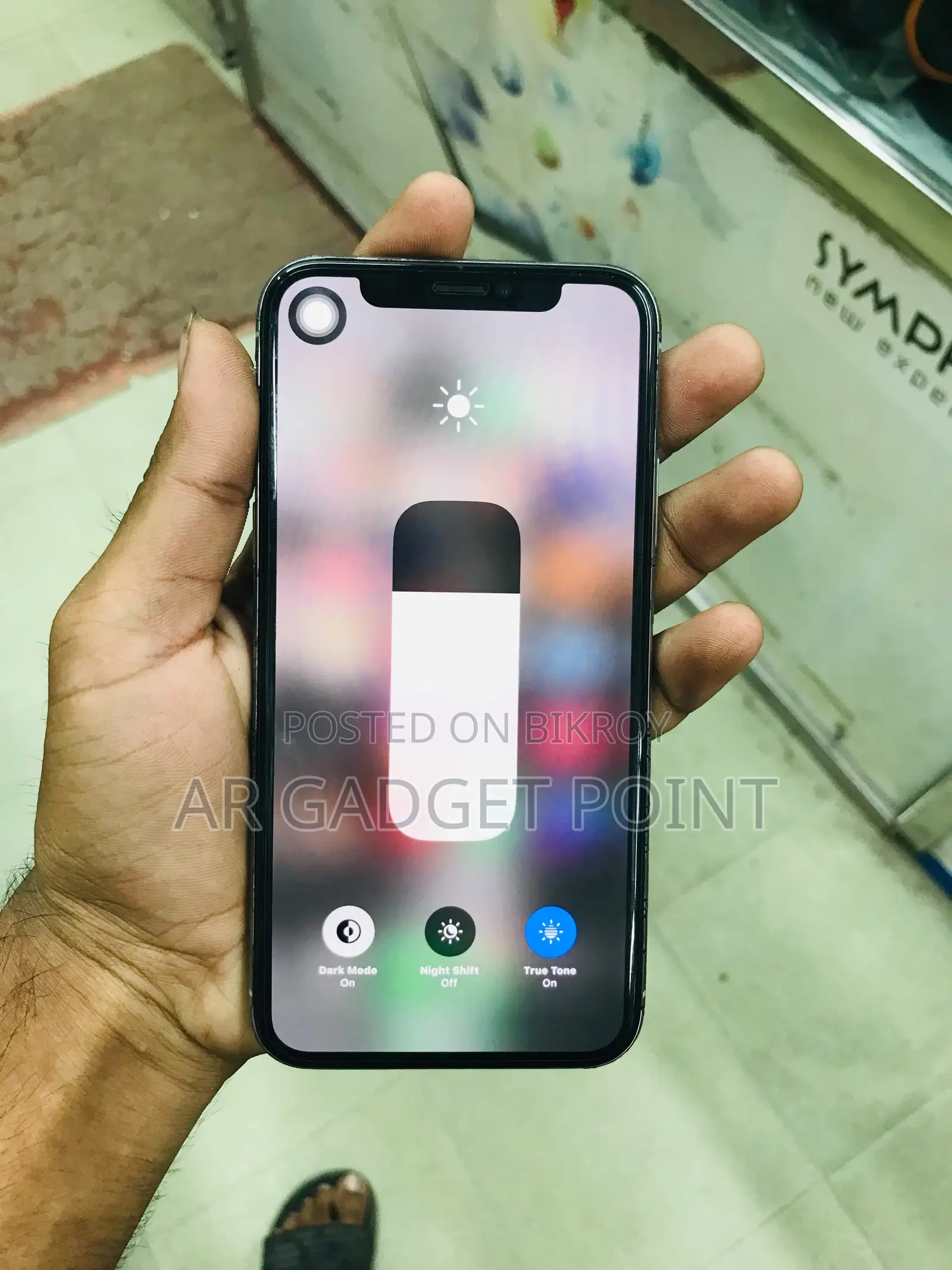 অ্যাপল আইফোন এক্স ৬৪ জিবি হোয়াইট
