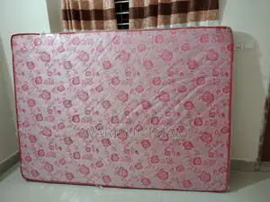 Swan Mattress 7ft X 5ft