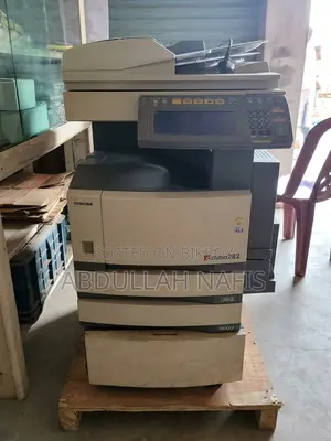 Toshiba E-Studio 282 Photocopier Machine (Used)