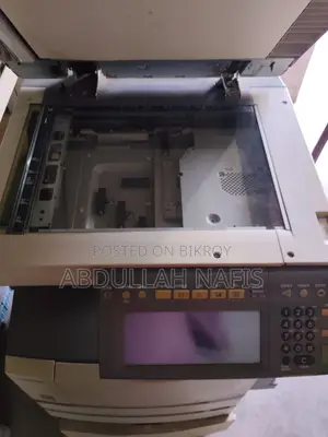 Toshiba E-Studio 282 Photocopier Machine (Used)