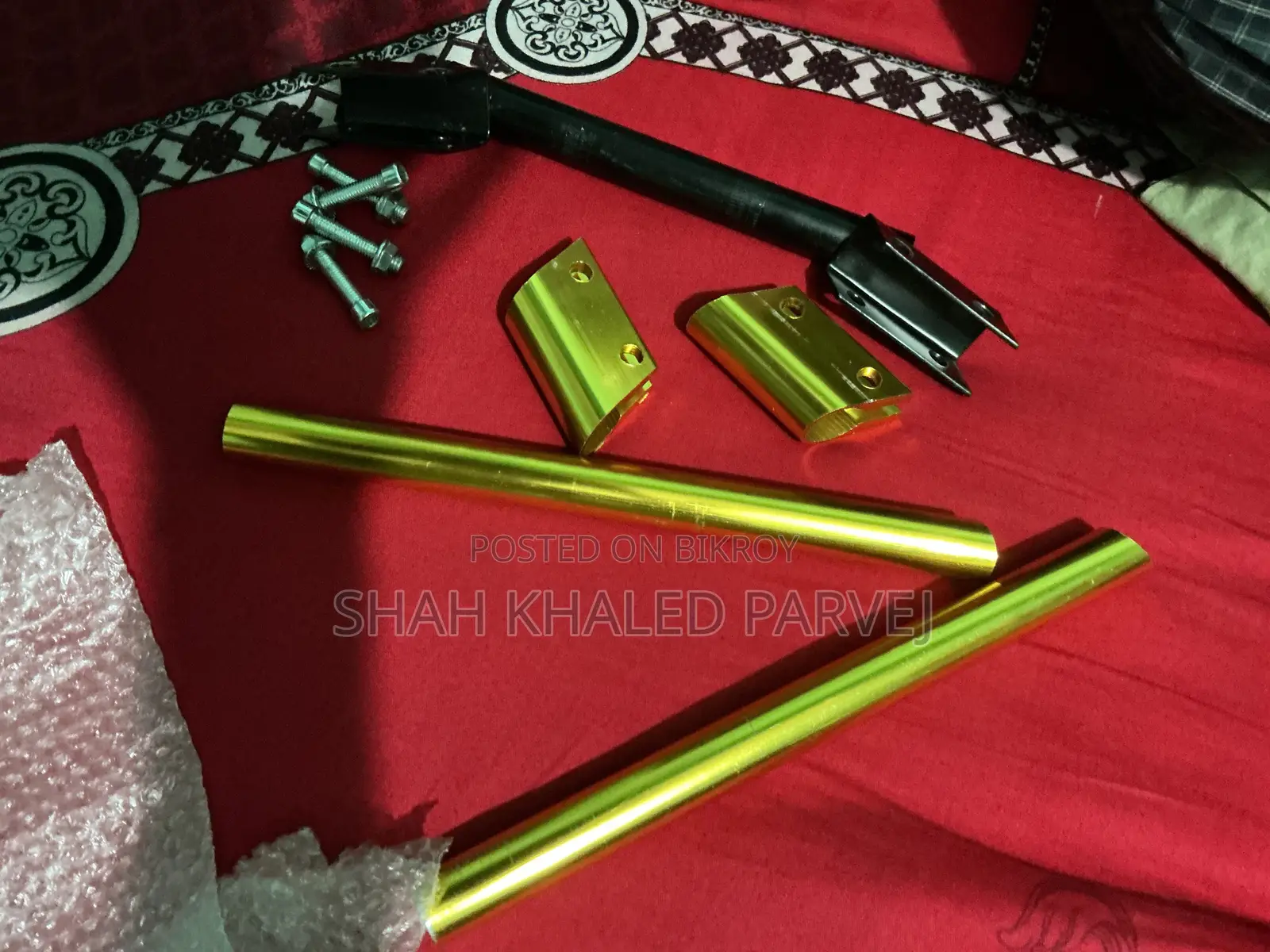 Three Part Handlebar Universal Special Gold Edition