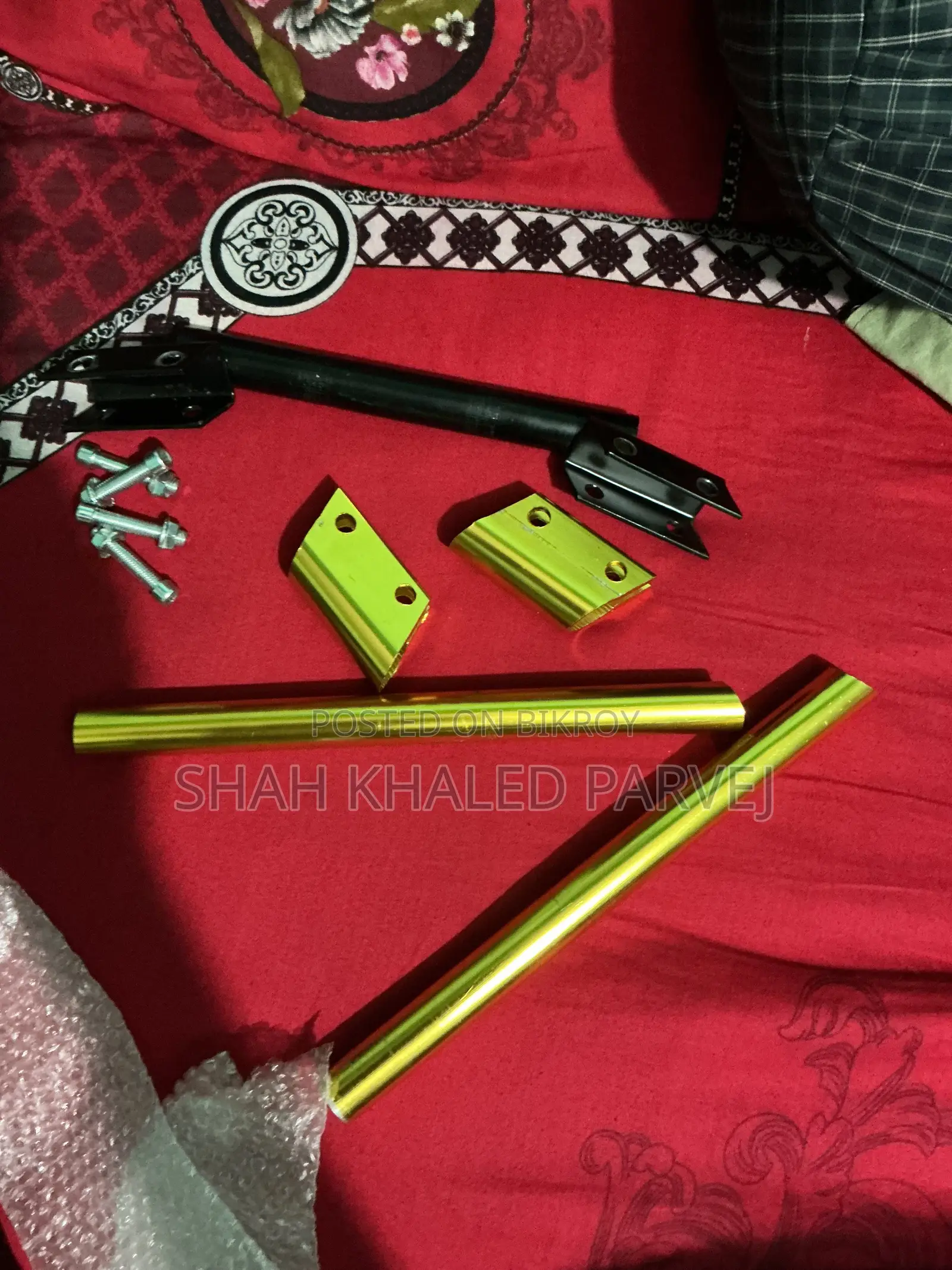 Three Part Handlebar Universal Special Gold Edition