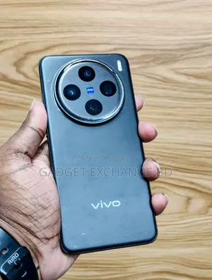ভিভো এক্স২০০ ২৫৬ জিবি কালো