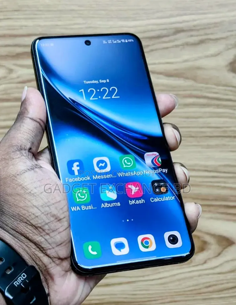 ভিভো এক্স২০০ ২৫৬ জিবি কালো
